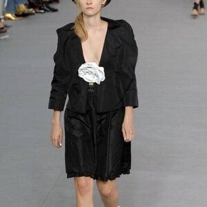 Chanel SS/06 RTW Runway Black Silk Taffeta Tie-Front Jacket